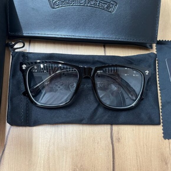 Chrome Hearts black frame glasses - Picture 3 of 8